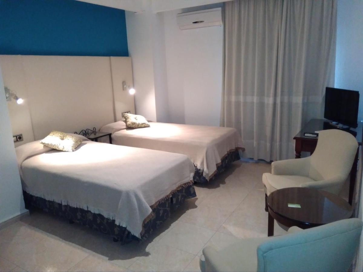 Hotel Nuevo Ara Caces Habitación foto